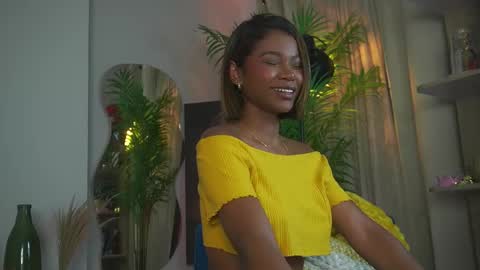 Astrea online show from 10-10-25, 04:33