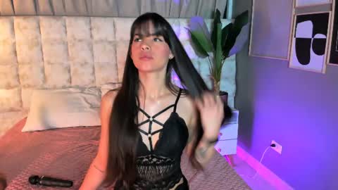 Snapshot of astrid_velle chatting on 06-17-26, 01:08 astrid_velle online show from 06-17-26, 01:08