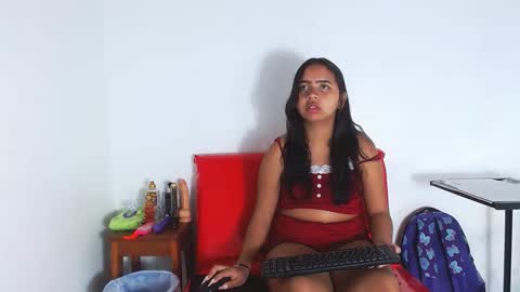 Snapshot of astridvagina18 chatting on 01-07-25, 06:14 ASTRID online show from 01-07-25, 06:14