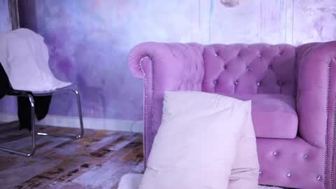Snapshot of astridvexxx chatting on 06-21-26, 03:31 astridvexxx online show from 06-21-26, 03:31