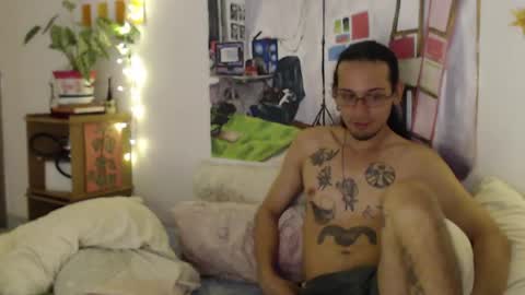 Astrid 69 online show from 05-19-26, 06:47