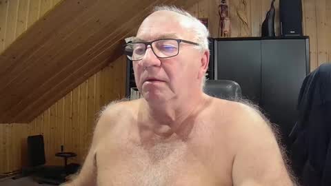 asusandy online show from 09-29-25, 10:14