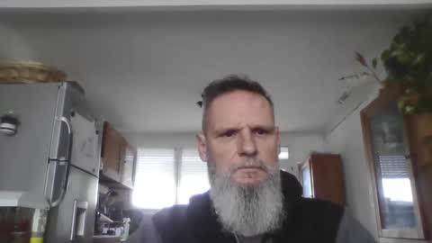 Snapshot of atatanka chatting on 11-12-25, 11:10 atatanka online show from 11-12-25, 11:10