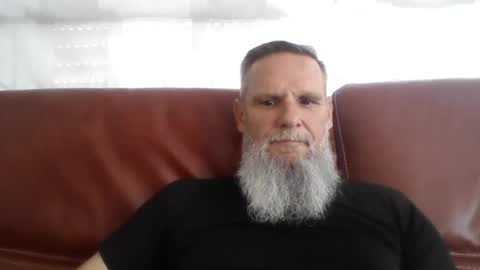 Snapshot of atatanka chatting on 06-10-26, 10:25 atatanka online show from 06-10-26, 10:25