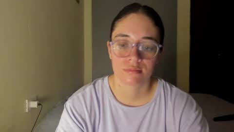Snapshot of atenas__05 chatting on 06-29-26, 10:15 atenas online show from 06-29-26, 10:15