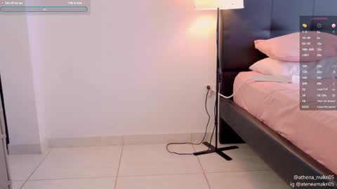 Snapshot of athena_makri05 chatting on 05-26-26, 05:31 ATENEA MAKRI online show from 05-26-26, 05:31