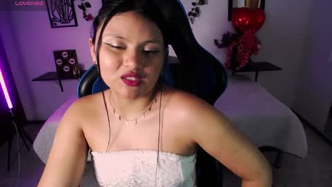 Snapshot of athena_snaw chatting on 05-07-26, 08:14 athena_snaw online show from 05-07-26, 08:14