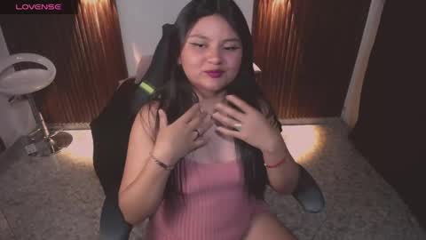 Snapshot of athena_snaw chatting on 05-15-26, 03:57 athena_snaw online show from 05-15-26, 03:57