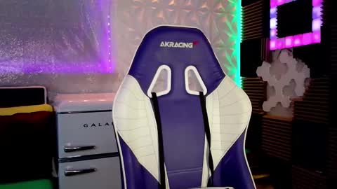 Snapshot of athenaautumn chatting on 02-05-26, 03:11 Athena Autumn online show from 02-05-26, 03:11