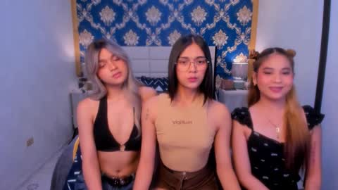 Snapshot of athenaheart chatting on 02-04-25, 12:33 Ady online show from 02-04-25, 12:33