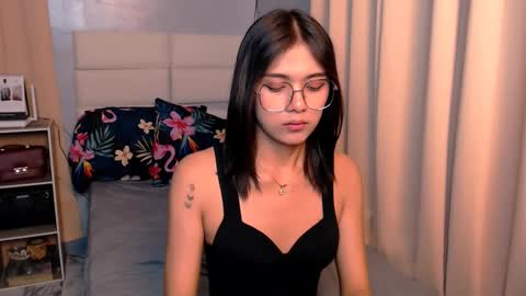 Snapshot of athenaheart chatting on 02-17-25, 10:25 Ady online show from 02-17-25, 10:25