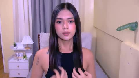 Snapshot of athenaheart chatting on 10-20-25, 06:41 Ady online show from 10-20-25, 06:41