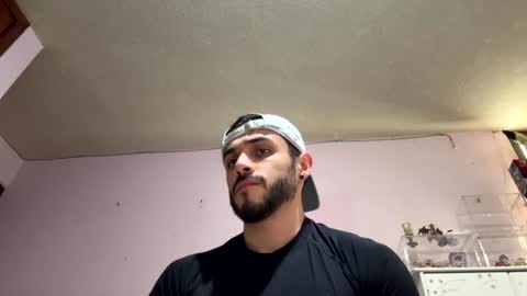 Snapshot of athlete_boy22 chatting on 06-25-26, 07:07 Atlas online show from 06-25-26, 07:07