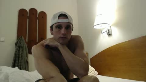 tommycb55555 online show from 10-12-25, 08:08