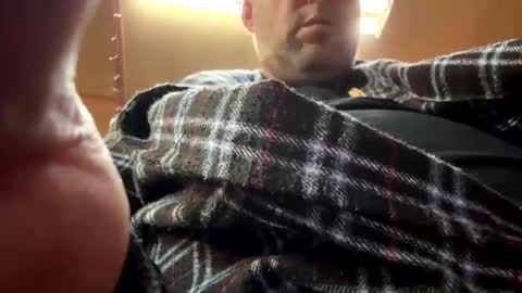 Snapshot of athlon50 chatting on 10-19-25, 07:53 athlon50 online show from 10-19-25, 07:53