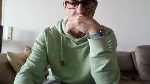 athome1976 online show from 04-20-26, 08:39