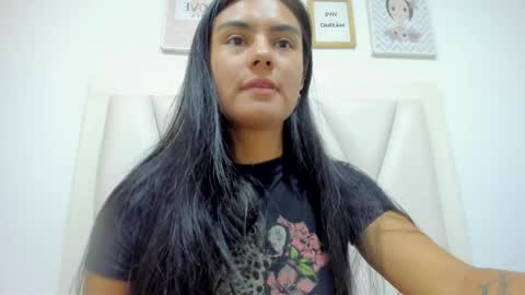 Snapshot of atilana_diaz chatting on 05-06-26, 06:13 Atilana Diaz online show from 05-06-26, 06:13