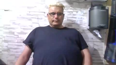 A online show from 02-11-25, 09:09