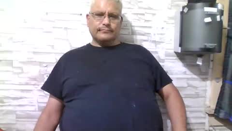 A online show from 04-08-26, 10:37