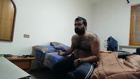 Snapshot of attila85 chatting on 03-07-25, 02:56 Bleakw85 online show from 03-07-25, 02:56