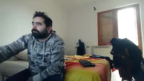 Snapshot of attila85 chatting on 11-03-25, 02:51 Bleakw85 online show from 11-03-25, 02:51