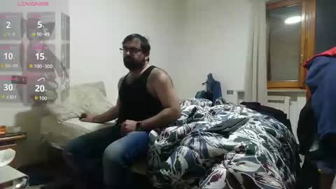 Snapshot of attila85 chatting on 04-07-26, 11:37 Bleakw85 online show from 04-07-26, 11:37