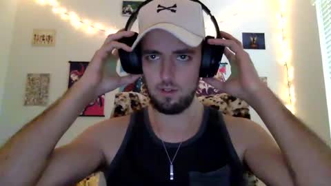 Snapshot of audicutie96 chatting on 07-14-26, 03:07 Audi online show from 07-14-26, 03:07