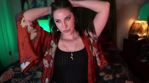 Audrey online show from 04-11-26, 01:21