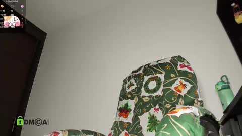 Snapshot of audreyp chatting on 11-11-25, 11:05 Audrey Parker online show from 11-11-25, 11:05