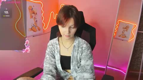 Audrey online show from 12-18-25, 08:09