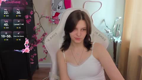 Snapshot of audreyykim chatting on 06-08-26, 06:47 Audrey online show from 06-08-26, 06:47