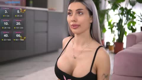 Isabella online show from 05-29-26, 06:00