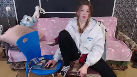 Verona nika online show from 04-21-26, 08:31