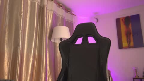        . online show from 03-12-25, 01:36