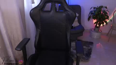 Snapshot of aura_sensual chatting on 06-07-26, 10:24 . online show from 06-07-26, 10:24