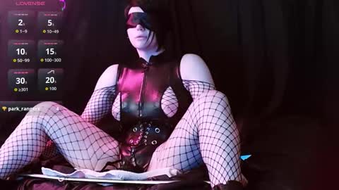 Snapshot of aurathedoll chatting on 12-01-25, 04:28 Aurathedoll Tatersprecious online show from 12-01-25, 04:28