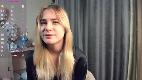 Liana online show from 02-15-26, 01:13