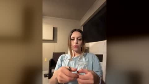 aureliatasty online show from 05-31-26, 03:04