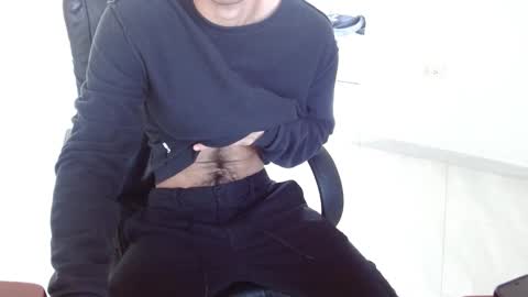 Aureliano online show from 10-19-25, 09:04