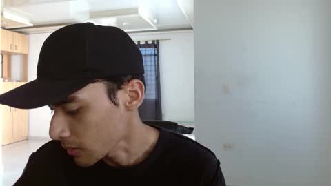 Aureliano online show from 10-24-25, 09:11