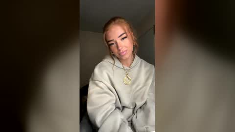 Snapshot of auriamist chatting on 02-11-26, 04:50 auriamist online show from 02-11-26, 04:50