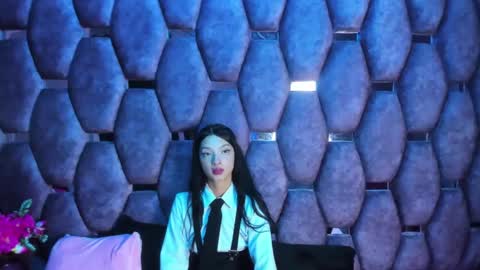 aurora online show from 09-19-25, 06:19