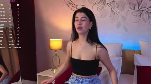 aurora_404 online show from 04-17-26, 07:55