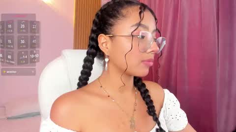 aurora_blis online show from 10-17-25, 01:25