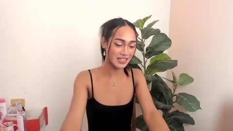 Snapshot of aurora_go chatting on 05-12-26, 07:38 Aurora GO online show from 05-12-26, 07:38
