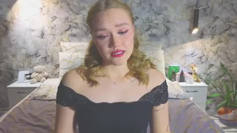 Kate online show from 12-01-25, 06:02