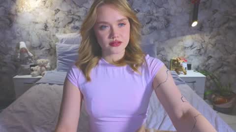 Kate online show from 03-26-26, 01:33