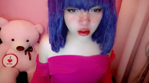 cute online show from 04-08-26, 12:32