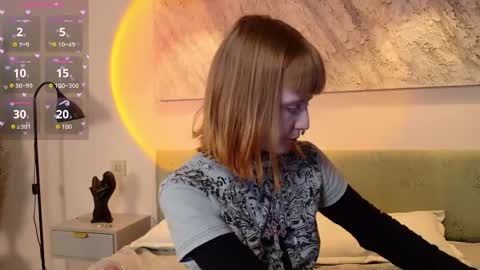 Snapshot of aurora_radiance chatting on 04-19-26, 08:13 Serena online show from 04-19-26, 08:13