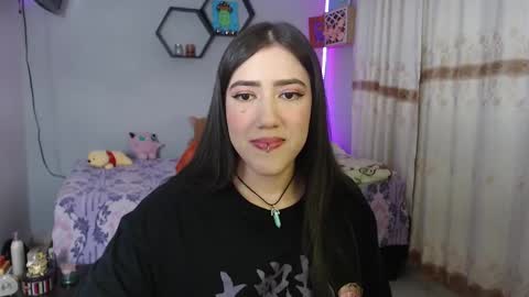 Aurora  online show from 01-24-25, 07:19